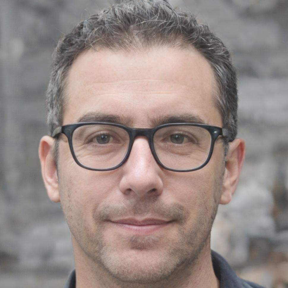 Thaddeus Willoughby, Founder of SparklyOn